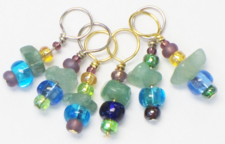 Hand Made Glass Bead Stitch Markers Set of 6 Fiber Fancies PinkLion