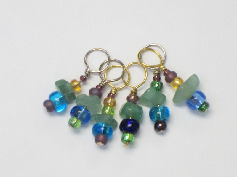 Hand Made Glass Bead Stitch Markers Set of 6 Fiber Fancies PinkLion