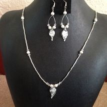 Glass Crystal Necklace set
