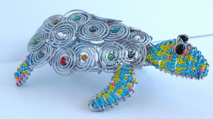 Tortoise Minisculpture Handmade Beaded Wire Art Zenda African bead and wire art PinkLion