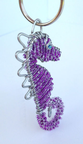 Seahorse - Beaded Wire Art Keychain - Handmade - Zenda -African bead