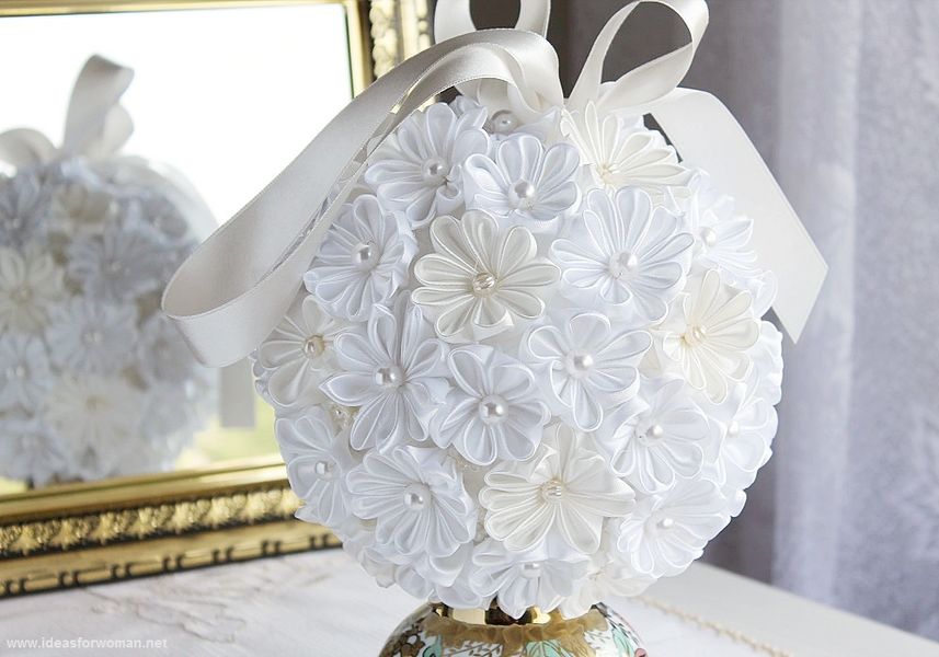 Kanzashi Flower Pomander, Bridal Bouquet, Kissing Ball HandyCraftTS