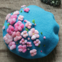 Handmade wool felt hat, beret painter "Fantasy Flowers" [Clone]