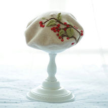 Classic beret handmade creation beret painter cap "Red berries"