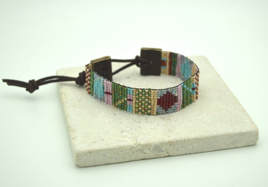 Hand Loomed Beaded Leather Bracelet Nin and BUMM PinkLion