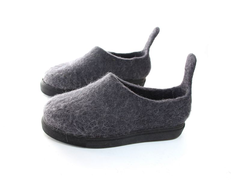 Women�s Organic Wool Shoes Monochrome Cat FELT FORMA