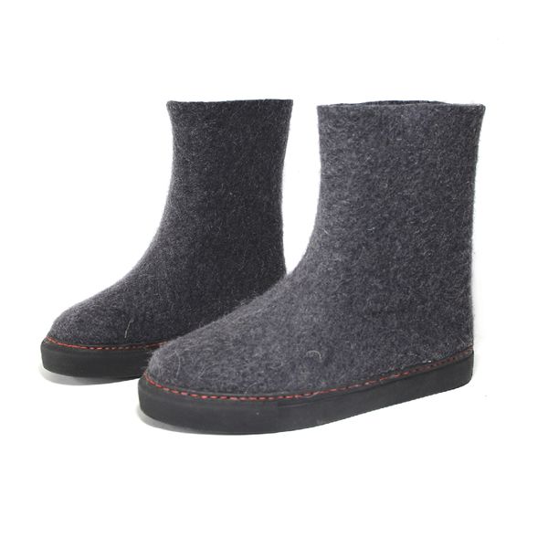 wool boots