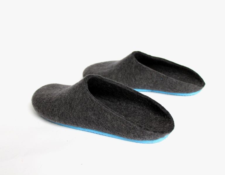 men's wool felt clogs